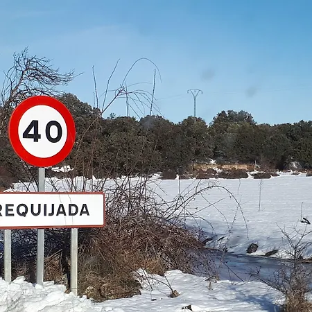 La Casona De Requijada